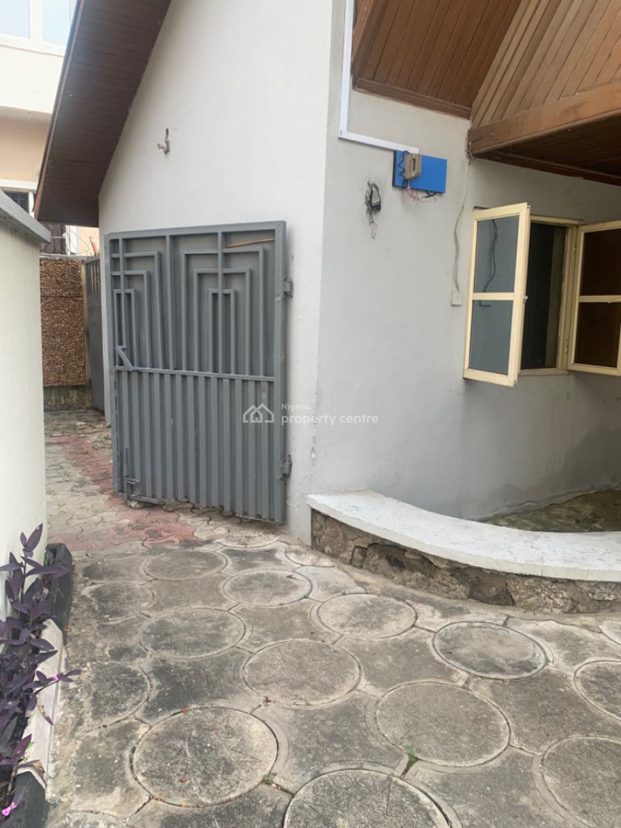 Bungalow Miniflat, Agungi, Lekki, Lagos, Mini Flat (room and Parlour) for Rent
