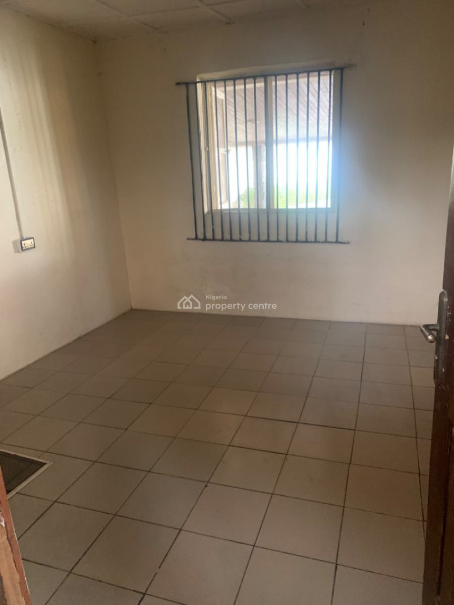 Bungalow Miniflat, Agungi, Lekki, Lagos, Mini Flat (room and Parlour) for Rent