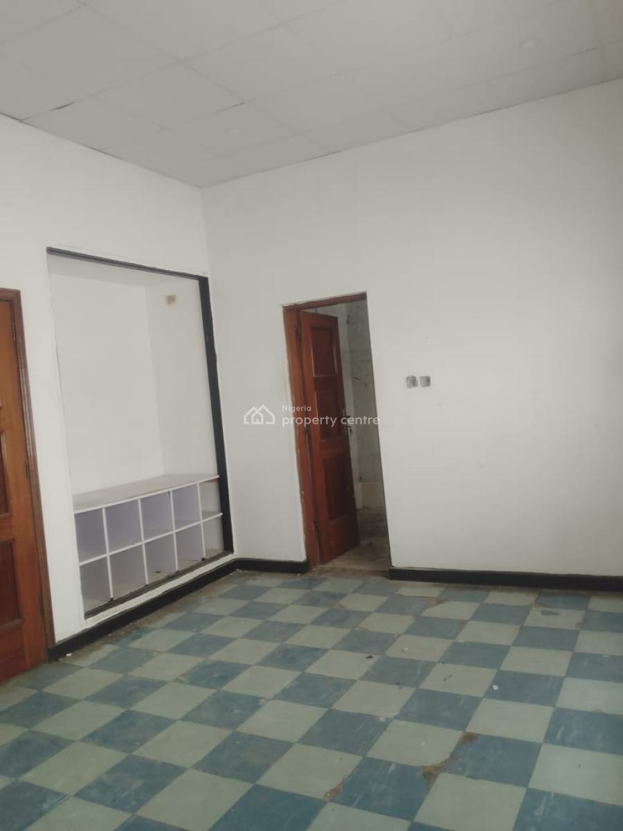 Spacious 5-bedroom Detached House, Akin Ogunlewe, Victoria Island (vi), Lagos, Semi-detached Duplex for Rent