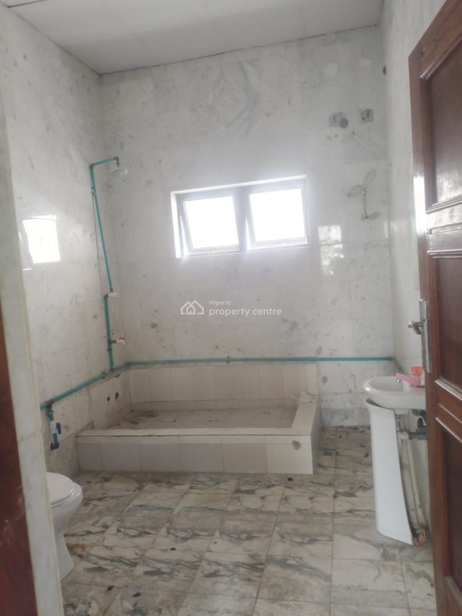 Spacious 5-bedroom Detached House, Akin Ogunlewe, Victoria Island (vi), Lagos, Semi-detached Duplex for Rent