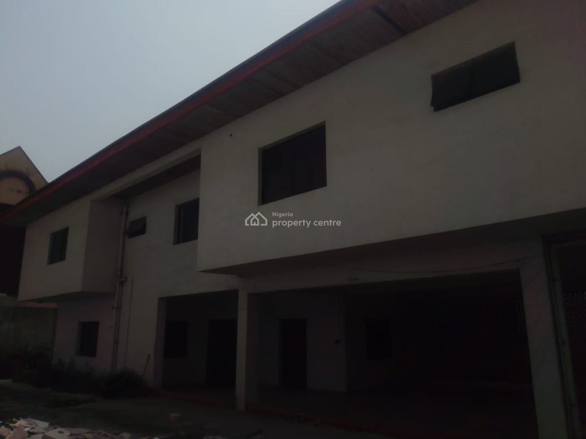 Spacious 5-bedroom Detached House, Akin Ogunlewe, Victoria Island (vi), Lagos, Semi-detached Duplex for Rent