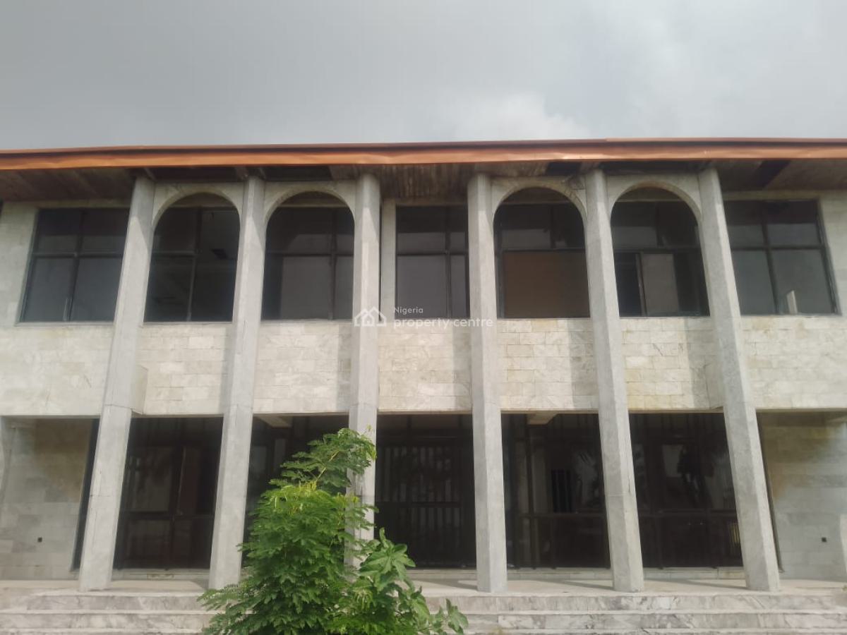 Spacious 5-bedroom Detached House, Akin Ogunlewe, Victoria Island (vi), Lagos, Semi-detached Duplex for Rent