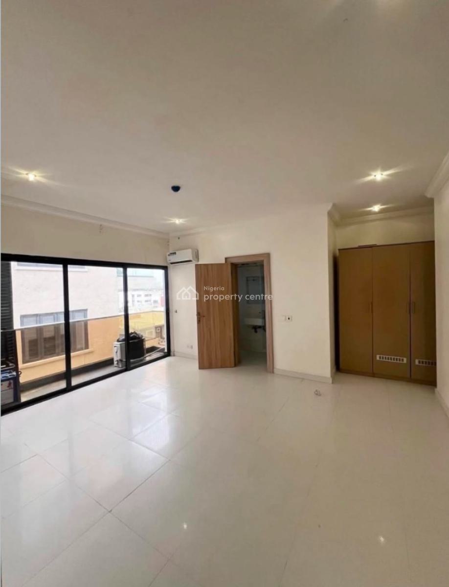 3 Bedroom Apartment with Communal Elevator and Gym., Ikoyi, Lagos, Block of Flats for Sale