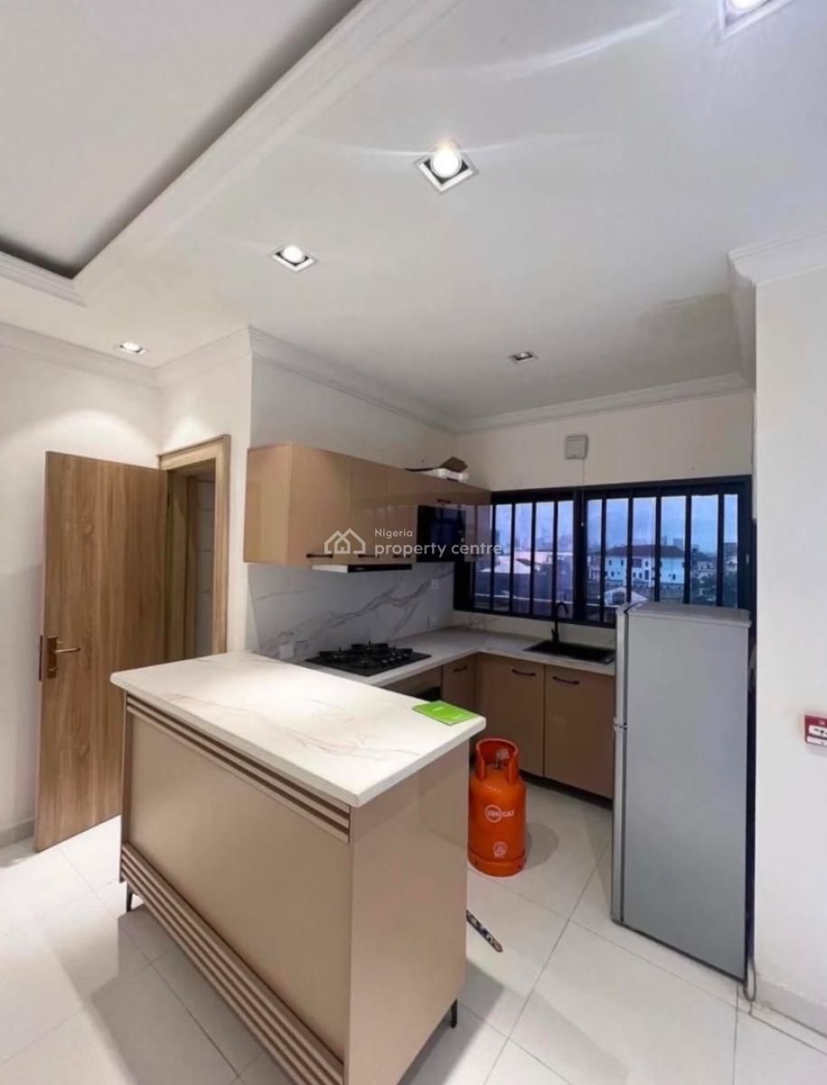 3 Bedroom Apartment with Communal Elevator and Gym., Ikoyi, Lagos, Block of Flats for Sale