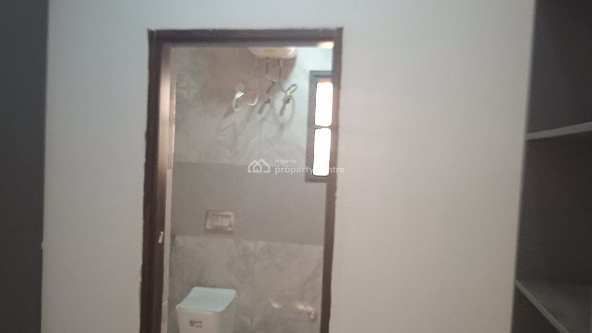 Spacious and New 3 Bedroom Flat with Lift, Femi Gbajabiamila Street, Jahi, Abuja, Flat / Apartment for Rent