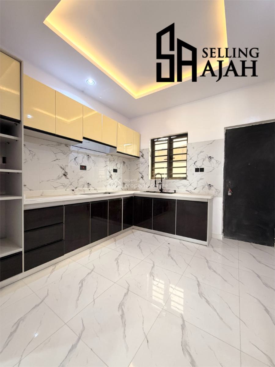 Luxury Four Bedroom Contemporary Pay, and Pack in, Sangotedo, Ajah, Lagos, Terraced Duplex for Sale