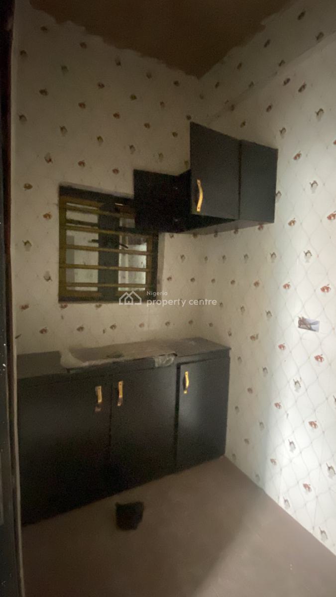 Newly Built Two Bedroom Apartment, Fola Agoro, Yaba, Lagos, Flat / Apartment for Rent