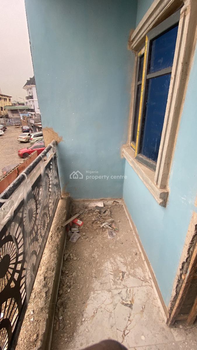 Newly Built Two Bedroom Apartment, Fola Agoro, Yaba, Lagos, Flat / Apartment for Rent