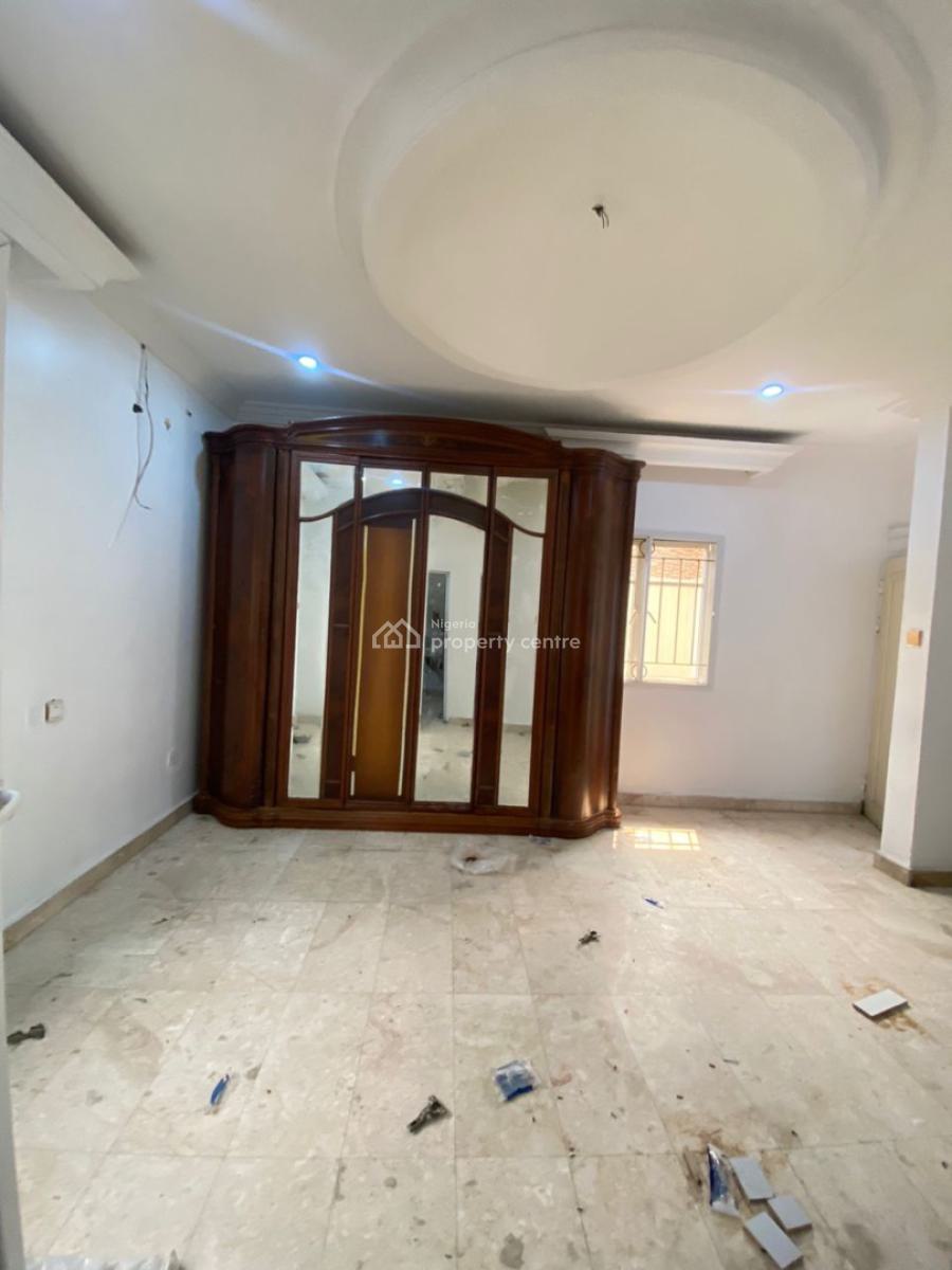 4 Bedroom Semi-detached House with Bq, Chevron, Lekki, Lagos, Semi-detached Duplex for Rent