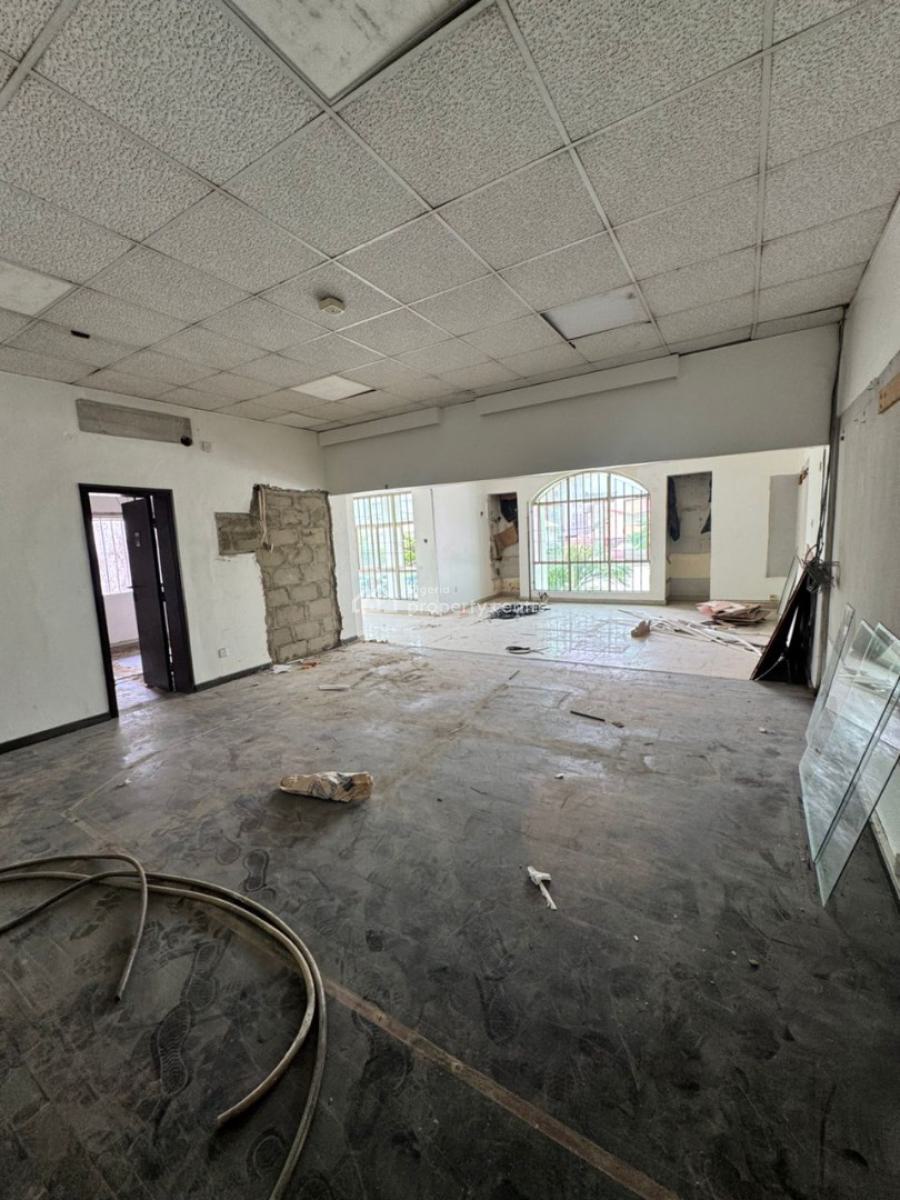 Spacious 4 Bedroom Commercial Property, Lekki Phase 1, Lekki, Lagos, Semi-detached Duplex for Rent
