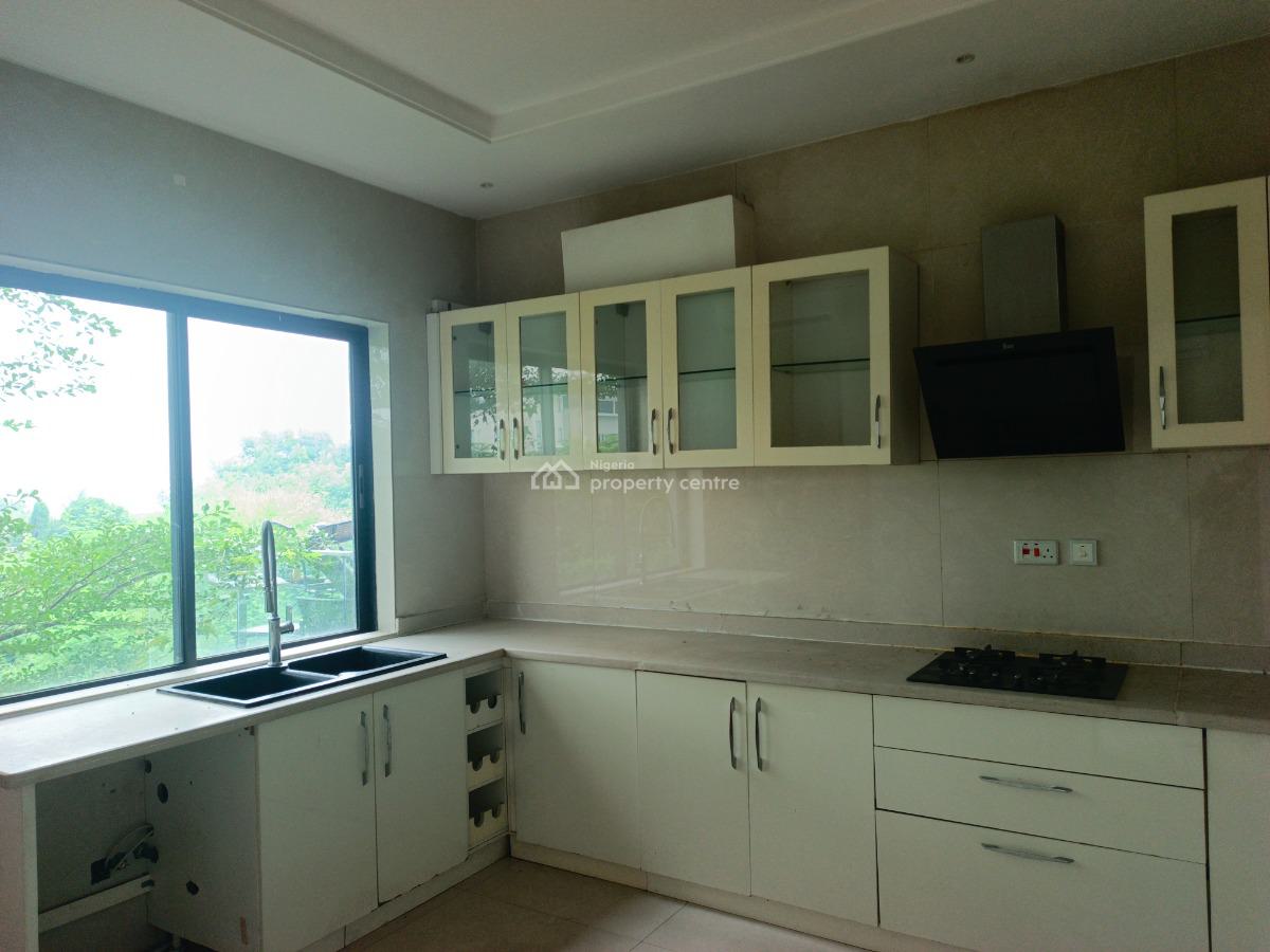 5 Bedrooms Semi-detached Home ( Self-compound), Banana Island, Ikoyi, Lagos, Semi-detached Duplex for Rent