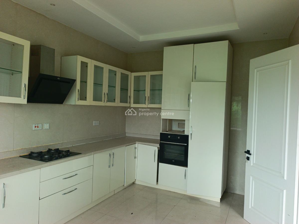 5 Bedrooms Semi-detached Home ( Self-compound), Banana Island, Ikoyi, Lagos, Semi-detached Duplex for Rent