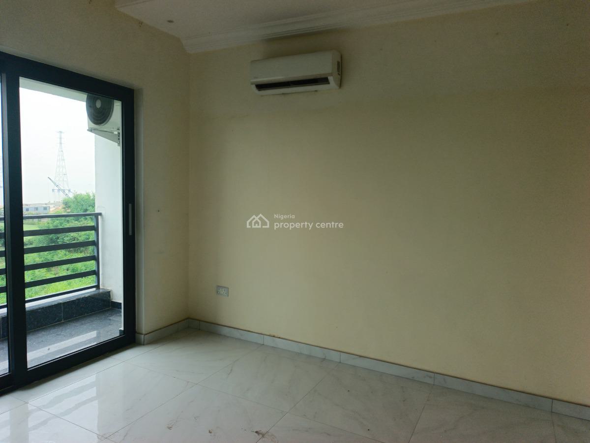 5 Bedrooms Semi-detached Home ( Self-compound), Banana Island, Ikoyi, Lagos, Semi-detached Duplex for Rent