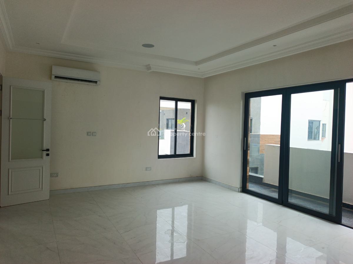 5 Bedrooms Semi-detached Home ( Self-compound), Banana Island, Ikoyi, Lagos, Semi-detached Duplex for Rent