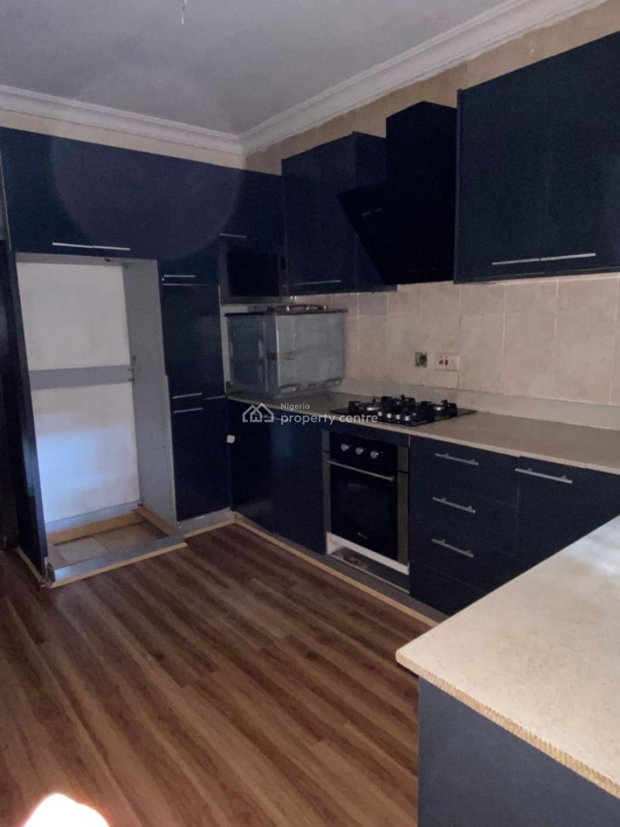 Spacious, Serviced 4-bedroom Terrace Duplex with Bq, Osapa, Lekki, Lagos, Terraced Duplex for Rent