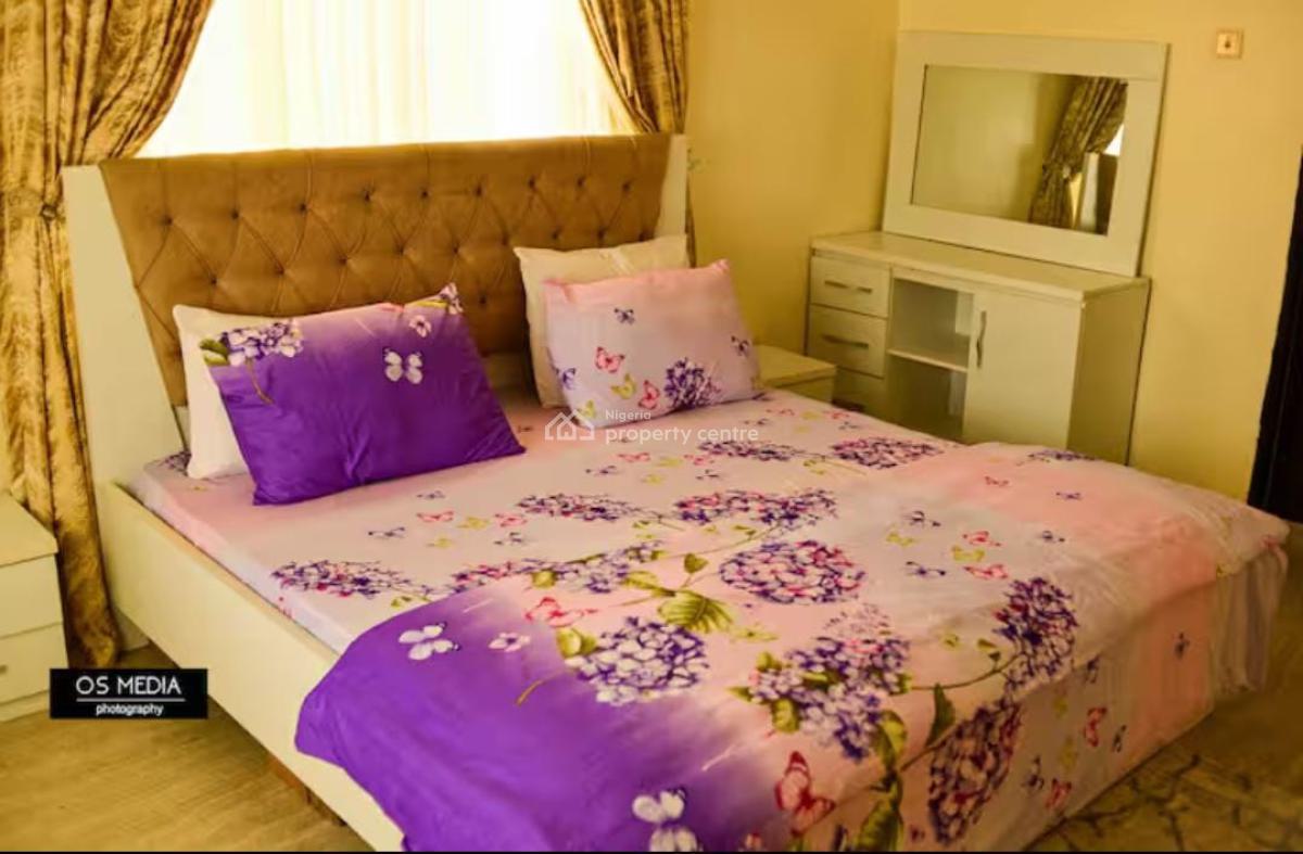 Exquisite and Compact Three(3) Bedroom Bungalow, Karsana, Abuja, Flat / Apartment for Rent