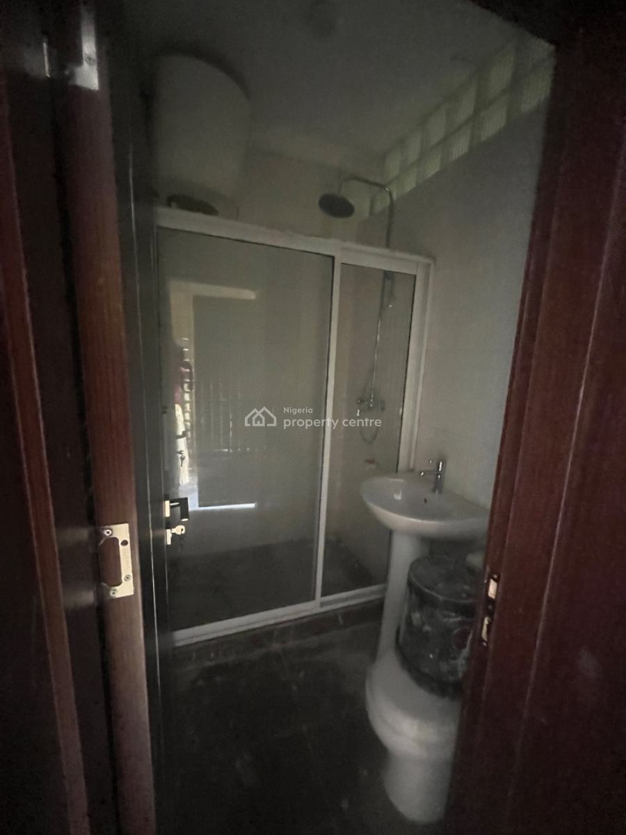 Luxury Nice 2 Bedroom Flat, Abraham Adesanya Scheme, Ajah, Lagos, Flat / Apartment for Rent