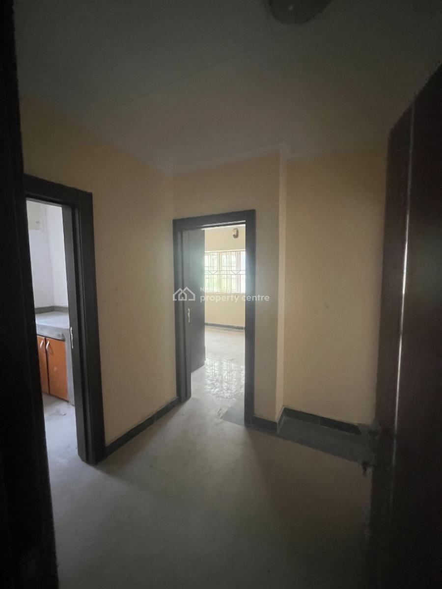 Luxury Nice 2 Bedroom Flat, Abraham Adesanya Scheme, Ajah, Lagos, Flat / Apartment for Rent