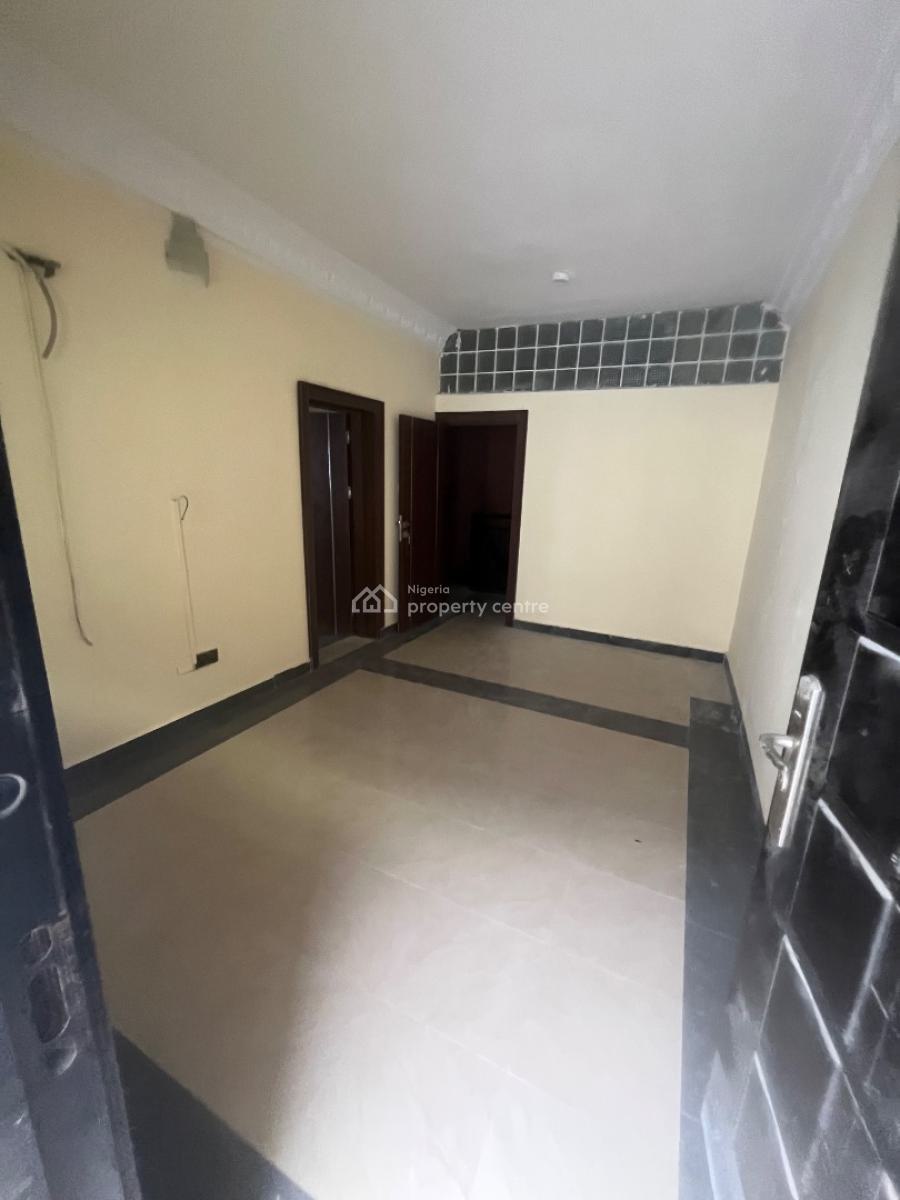 Luxury Nice 2 Bedroom Flat, Abraham Adesanya Scheme, Ajah, Lagos, Flat / Apartment for Rent