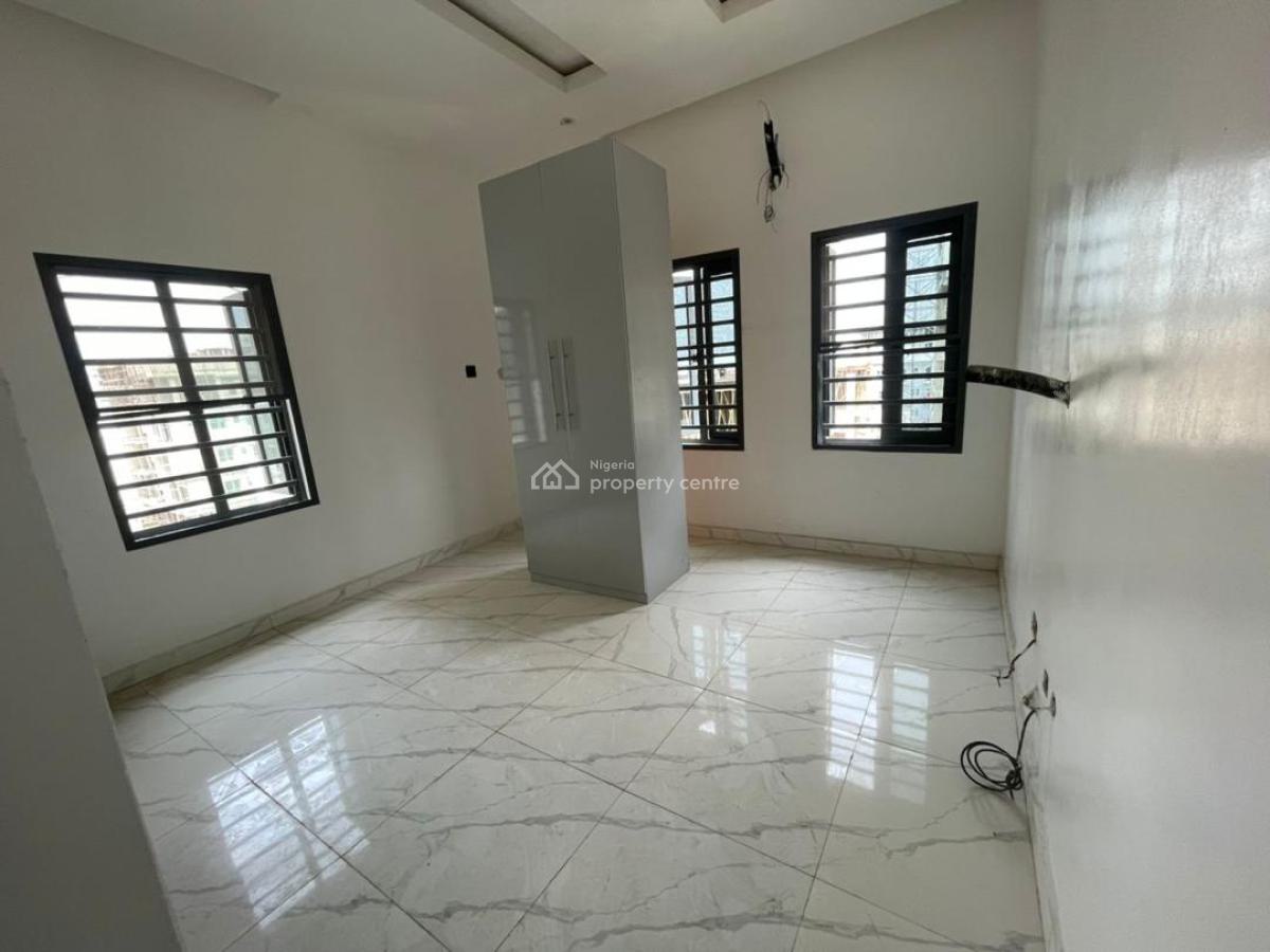 Luxury 3 Bedrooms Apartment with Bq, Lekki Phase 1, Lekki, Lagos, Flat / Apartment for Sale
