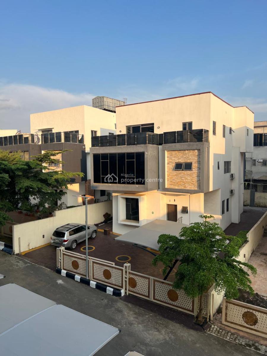 Exquisitely Finished 5 Bedroom Detached Duplex with Bq, Guzape District, Abuja, House for Sale