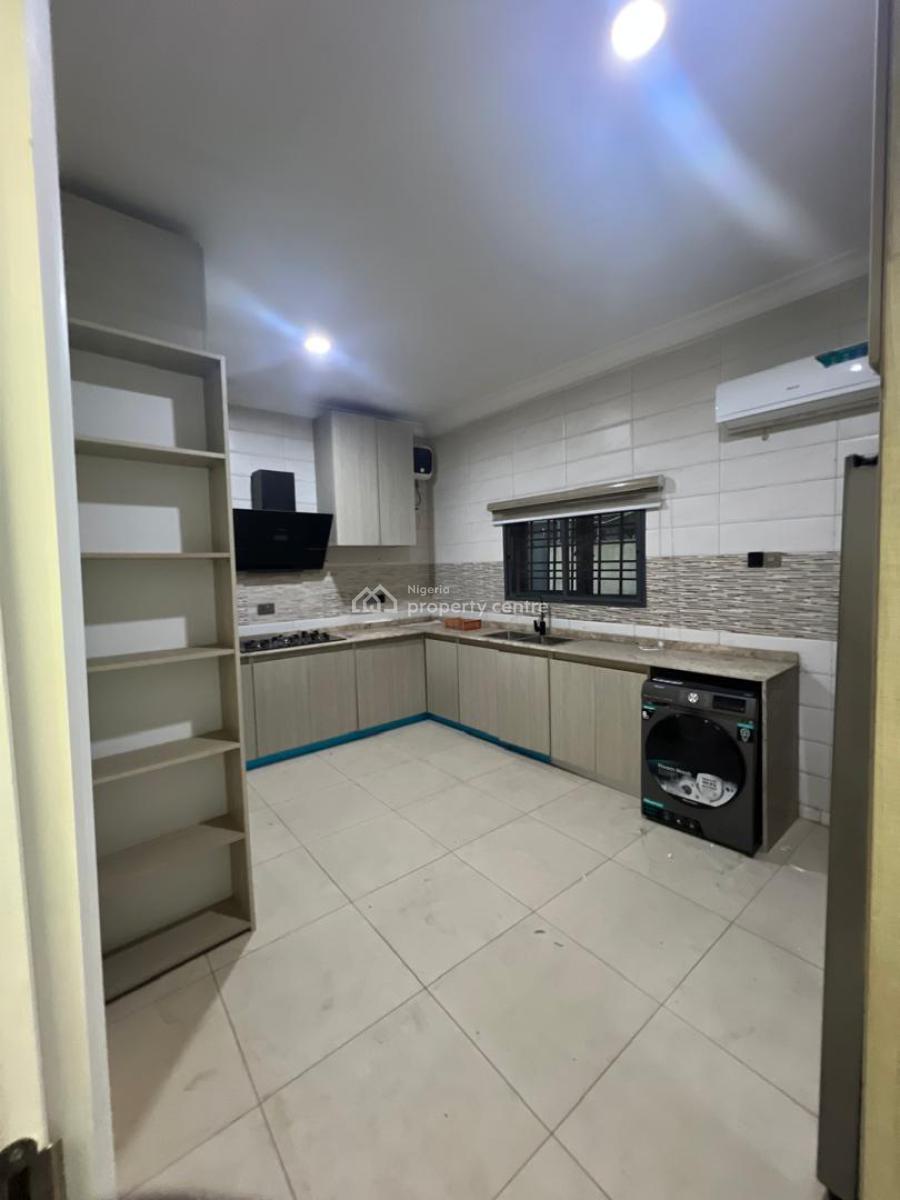 Exquisitely Finished 5 Bedroom Detached Duplex with Bq, Guzape District, Abuja, House for Sale