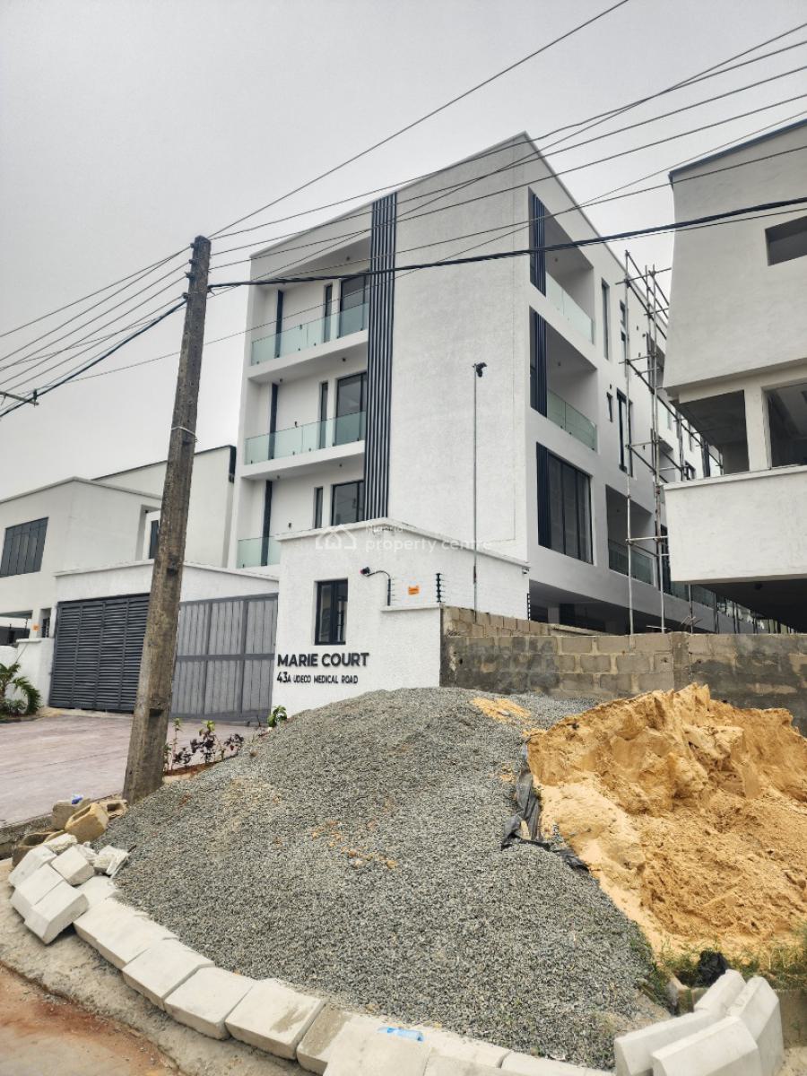 Lovely 4 Bedroom Terrace Duplex with Bq, Chevron, Lekki, Lagos, Terraced Duplex for Sale