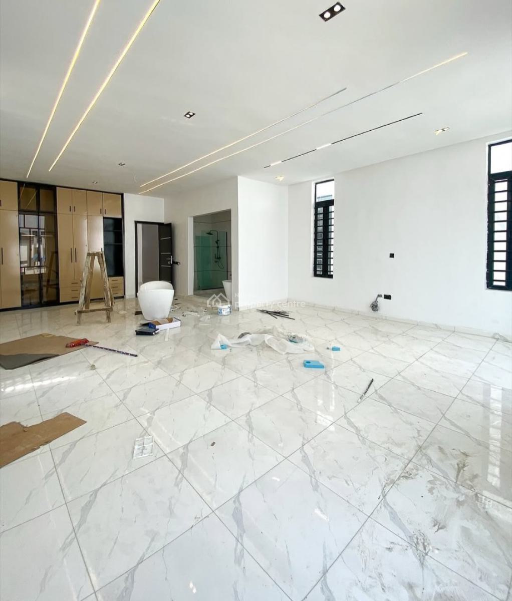 Modern 5 Bedroom Fully Detached House, Ikota, Lekki, Lagos, Detached Duplex for Sale