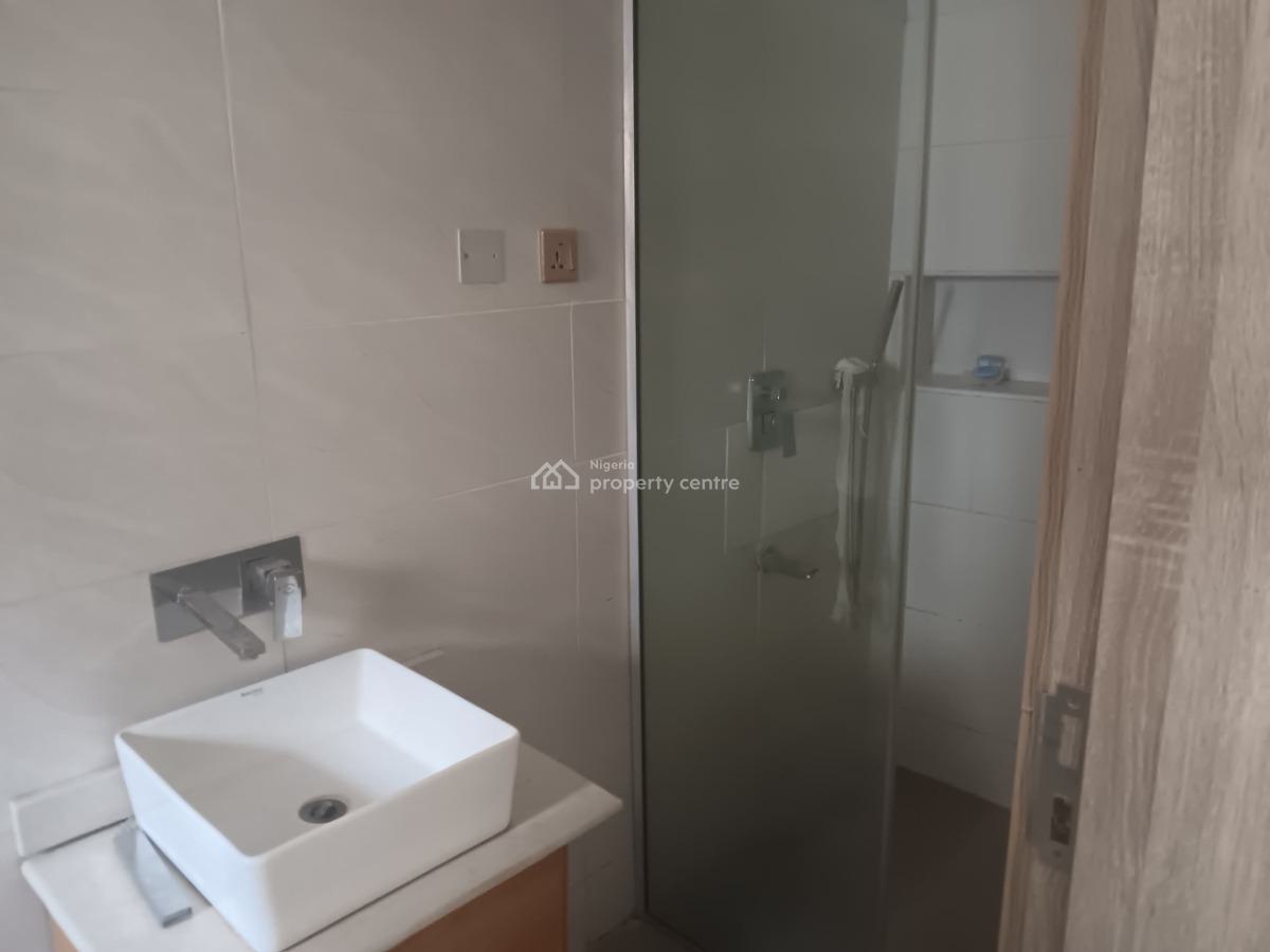 Standard 3 Bedroom Terrace  Duplex with a Bq Comes with Fitted Kitchen, Gilmore, Jahi, Abuja, Flat / Apartment for Rent