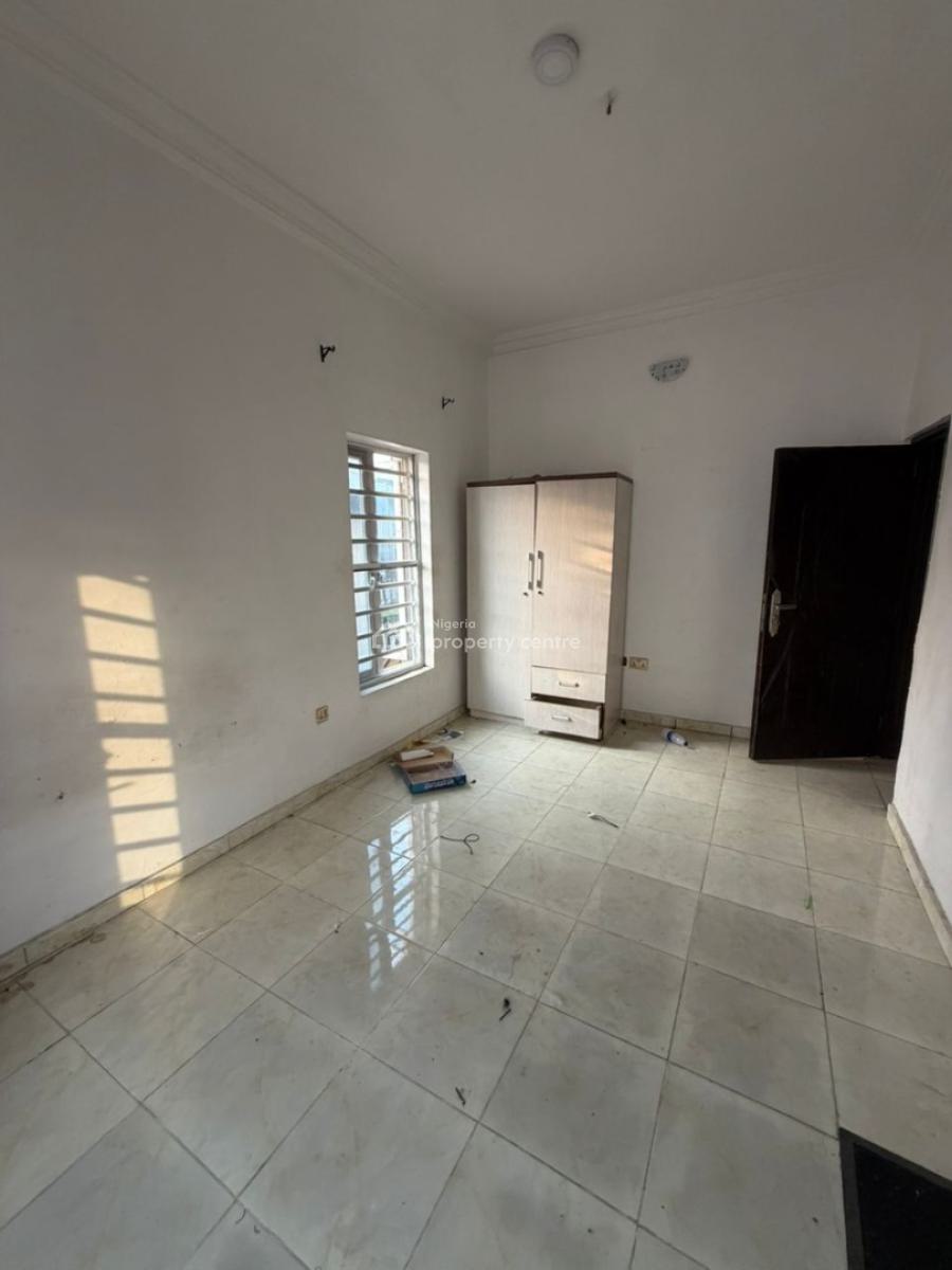 Spacious Mini Flat with Big Parlour & Fully Fitted Kitchen, Ikota, Lekki, Lagos, Mini Flat (room and Parlour) for Rent
