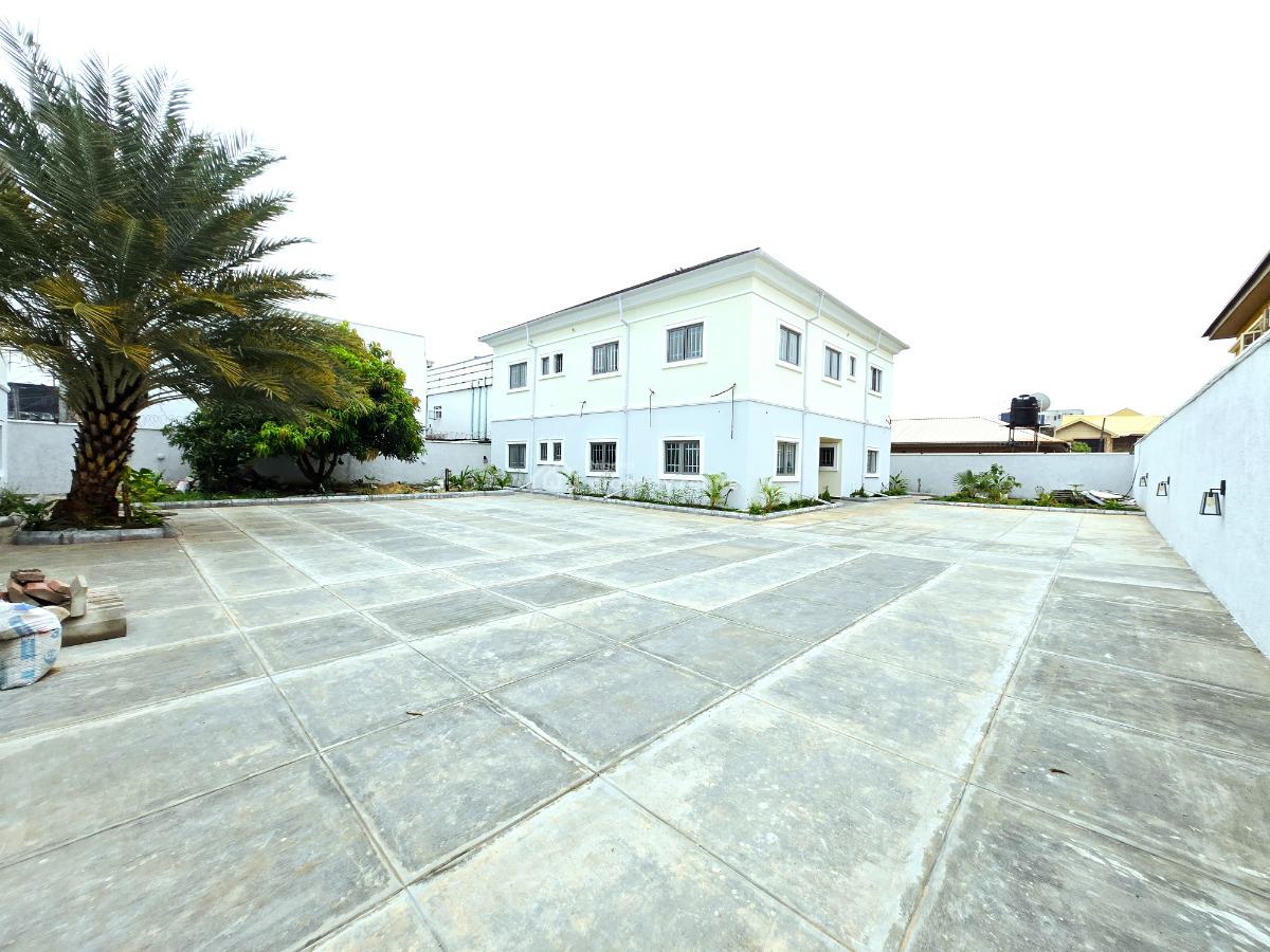 Brand New 4 Units of 3 Bedroom Apartment, Lekki Phase 1, Lekki, Lagos, Flat / Apartment for Rent