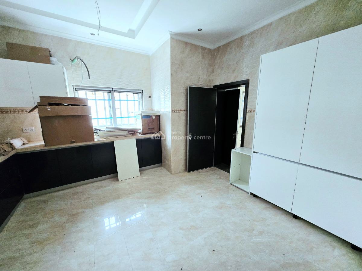 Brand New 4 Units of 3 Bedroom Apartment, Lekki Phase 1, Lekki, Lagos, Flat / Apartment for Rent