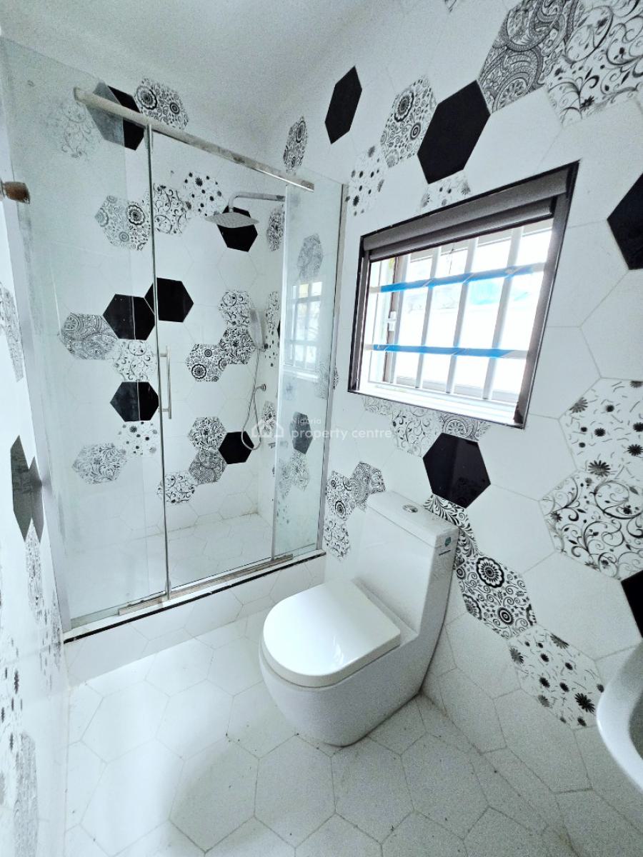 Brand New 4 Units of 3 Bedroom Apartment, Lekki Phase 1, Lekki, Lagos, Flat / Apartment for Rent