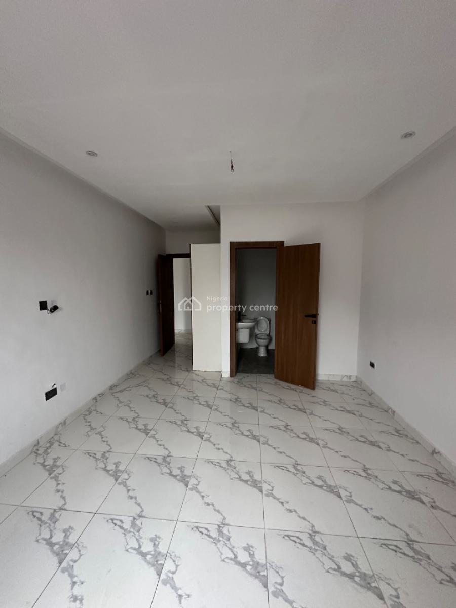 2 Bedroom Apartment with Swimming Pool, Ilasan, Lekki, Lagos, Flat / Apartment for Rent