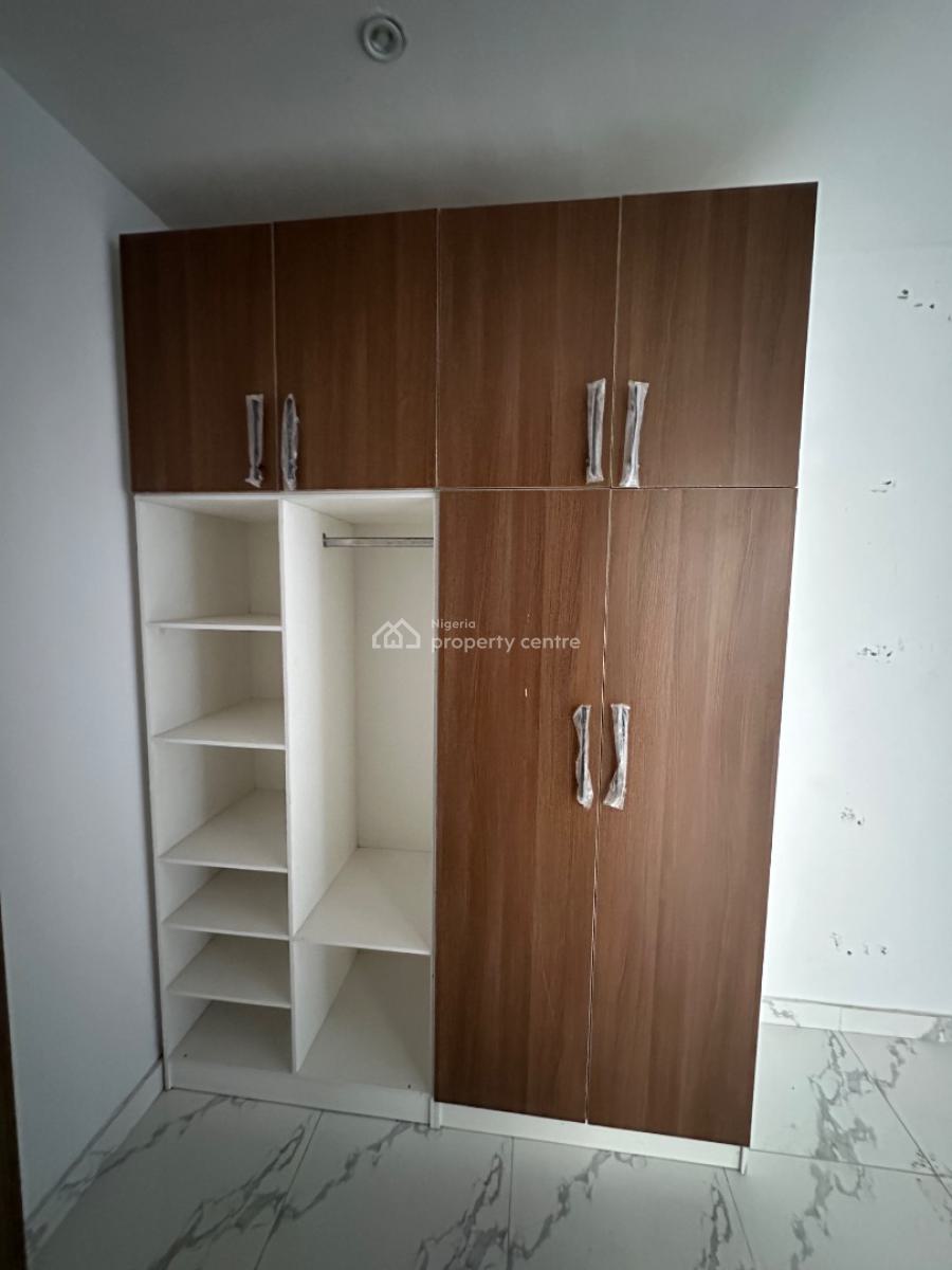 2 Bedroom Apartment with Swimming Pool, Ilasan, Lekki, Lagos, Flat / Apartment for Rent