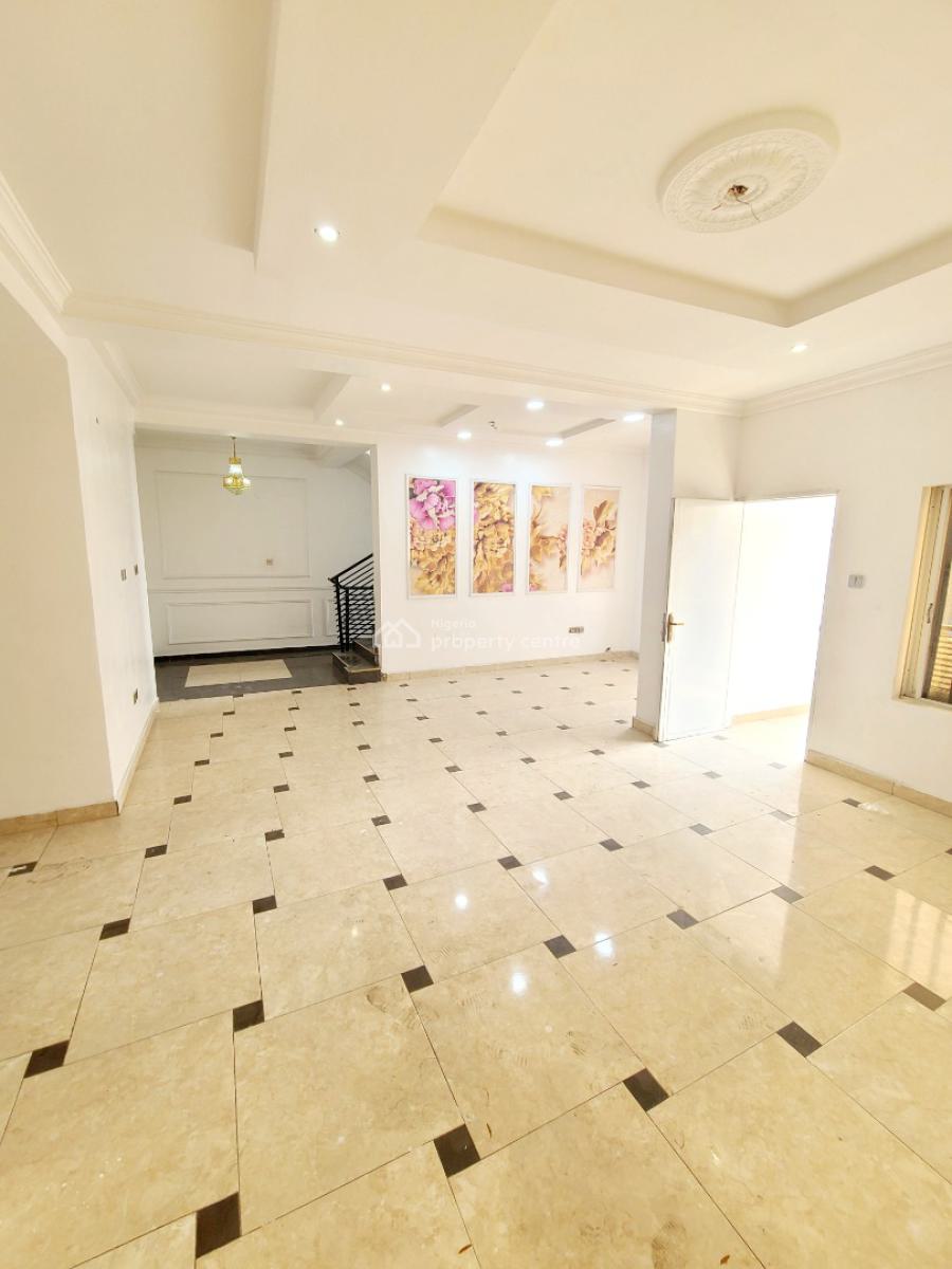 Newly Renovated 4 Bedrooms Terraced Duplex, Osapa London Estate, Osapa, Lekki, Lagos, Terraced Duplex for Rent