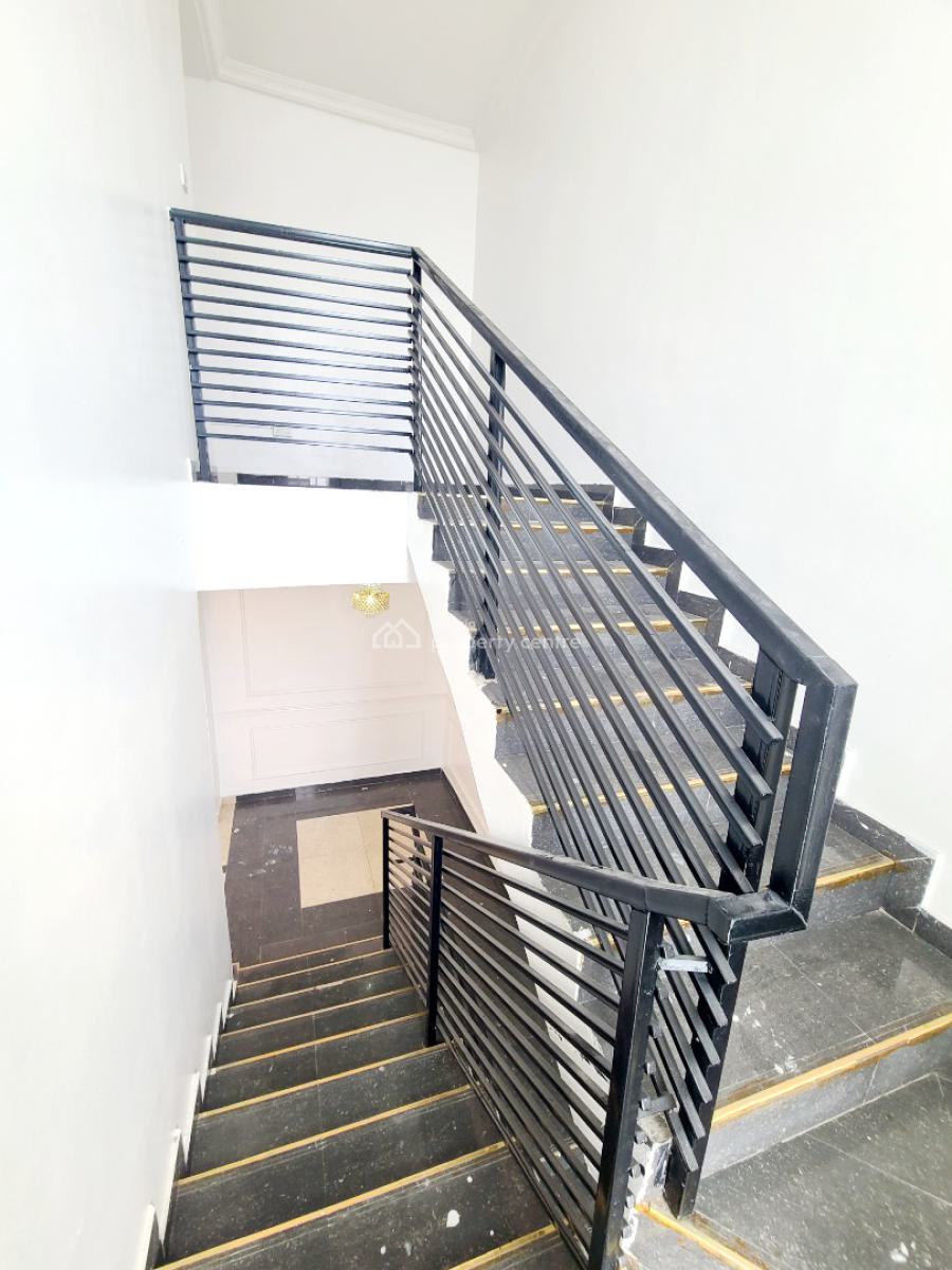 Newly Renovated 4 Bedrooms Terraced Duplex, Osapa London Estate, Osapa, Lekki, Lagos, Terraced Duplex for Rent