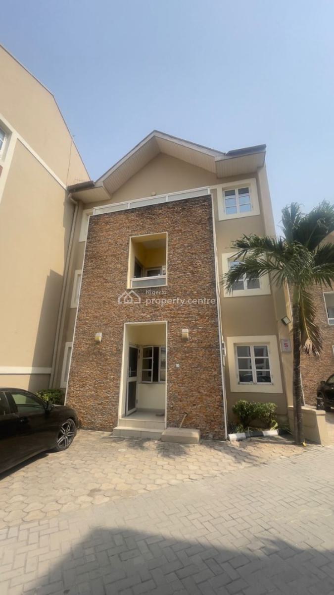 Nice 4-bedroom Terrace Plus 1 Bq, Victoria Island (vi), Lagos, Terraced Duplex for Rent