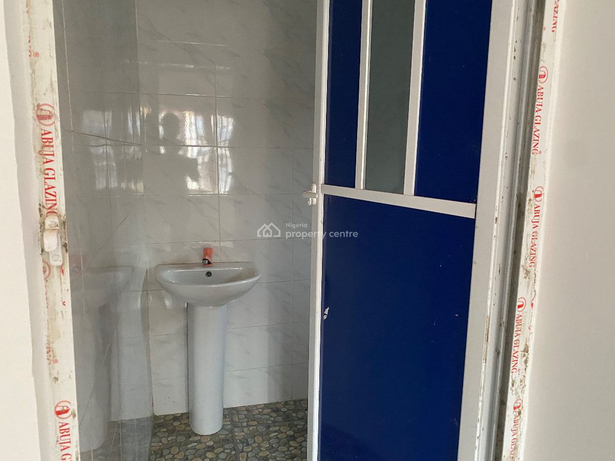 Luxury 3 Bedrooms, Princess, Maya, Ikorodu, Lagos, Flat / Apartment for Rent