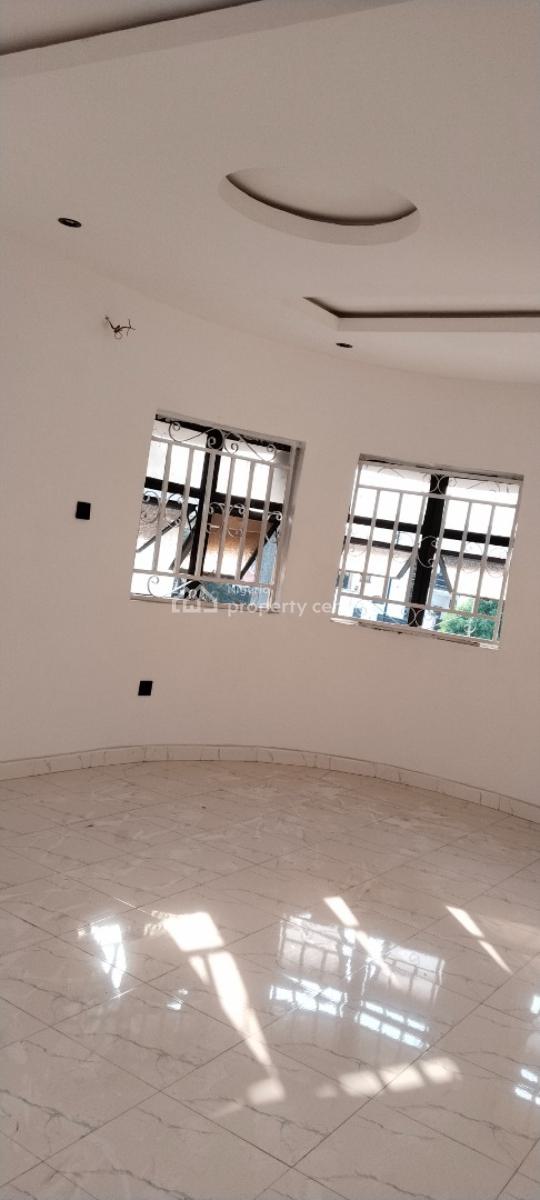 Massive 2 Bedroom Flat, Omole Phase 2, Ikeja, Lagos, Flat / Apartment for Rent