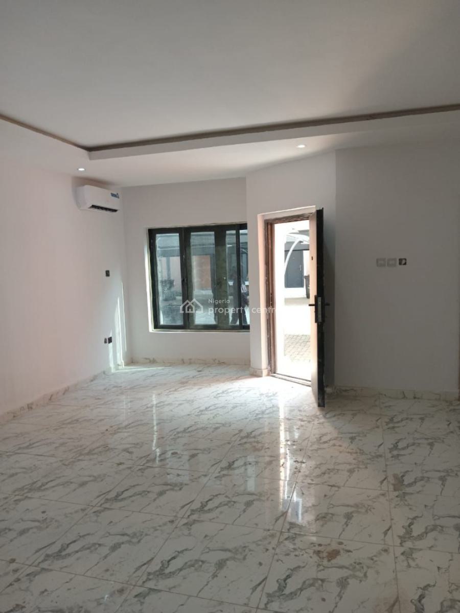 Brand New Fully Serviced & Spacious 4 Bedroom Terrace, Off Hakeem Dickson, Lekki Phase 1, Lekki, Lagos, Terraced Duplex for Rent
