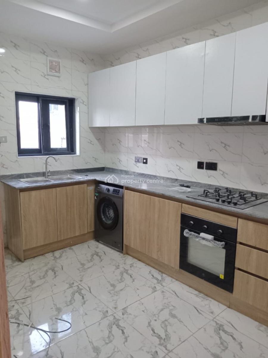 Brand New Fully Serviced & Spacious 4 Bedroom Terrace, Off Hakeem Dickson, Lekki Phase 1, Lekki, Lagos, Terraced Duplex for Rent
