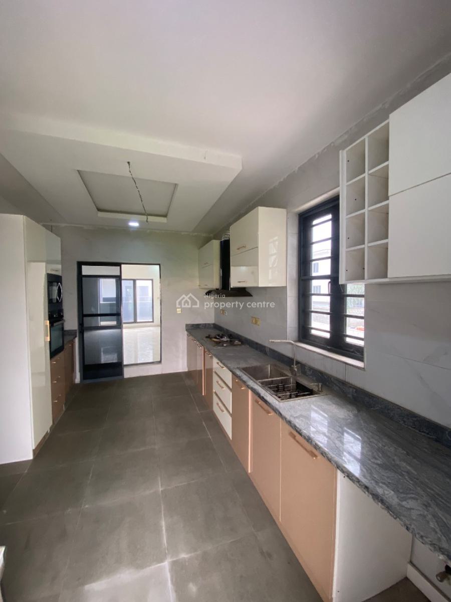 Well Fitted 4 Bedroom Terrace Duplex, Ikate, Lekki, Lagos, Terraced Bungalow for Sale