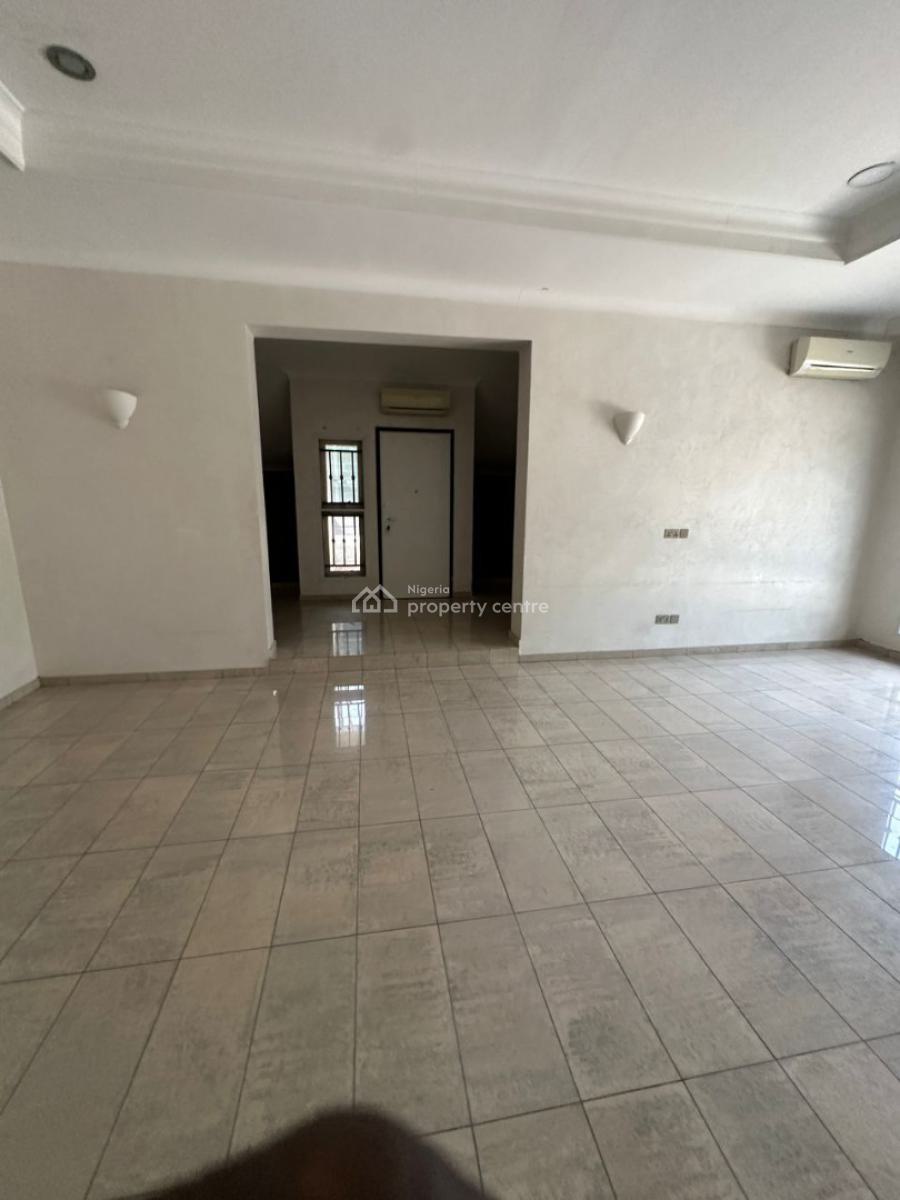 Spacious 5-bedroom Detached House Plus 2 Rooms Guest Chalet, Parkview, Ikoyi, Lagos, Detached Duplex for Rent