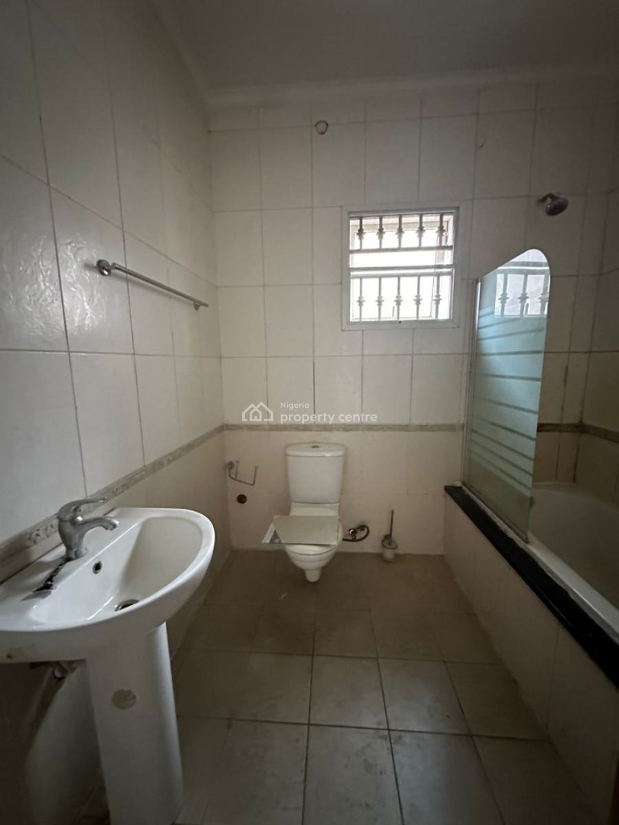 Spacious 5-bedroom Detached House Plus 2 Rooms Guest Chalet, Parkview, Ikoyi, Lagos, Detached Duplex for Rent