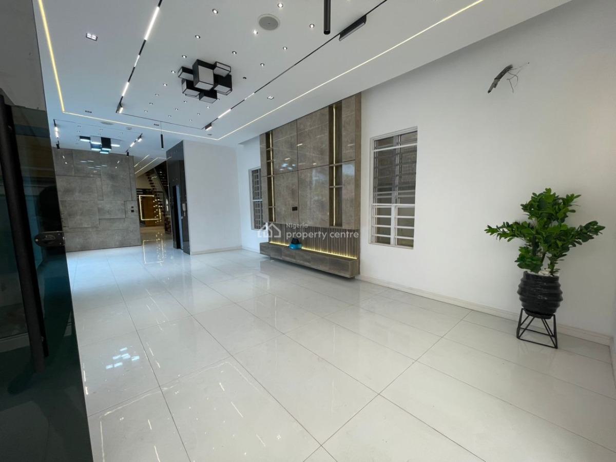 Luxury 5-bedroom Duplex with Bq., Lekki Phase 1, Lekki, Lagos, Detached Duplex for Sale