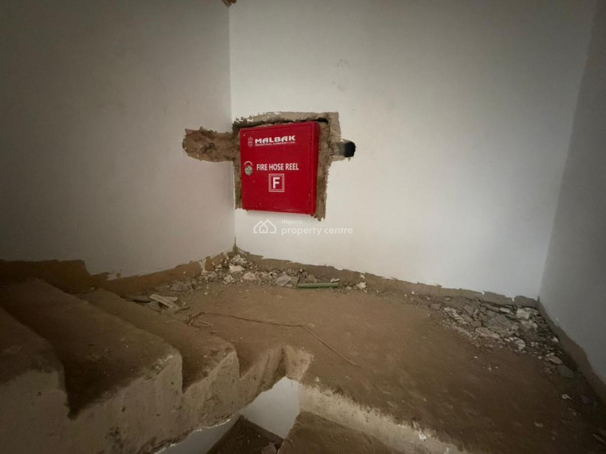 3 Bedroom Flat with Elevator and 24/7 Power Supply, Ikeja Gra, Ikeja, Lagos, Flat / Apartment for Sale