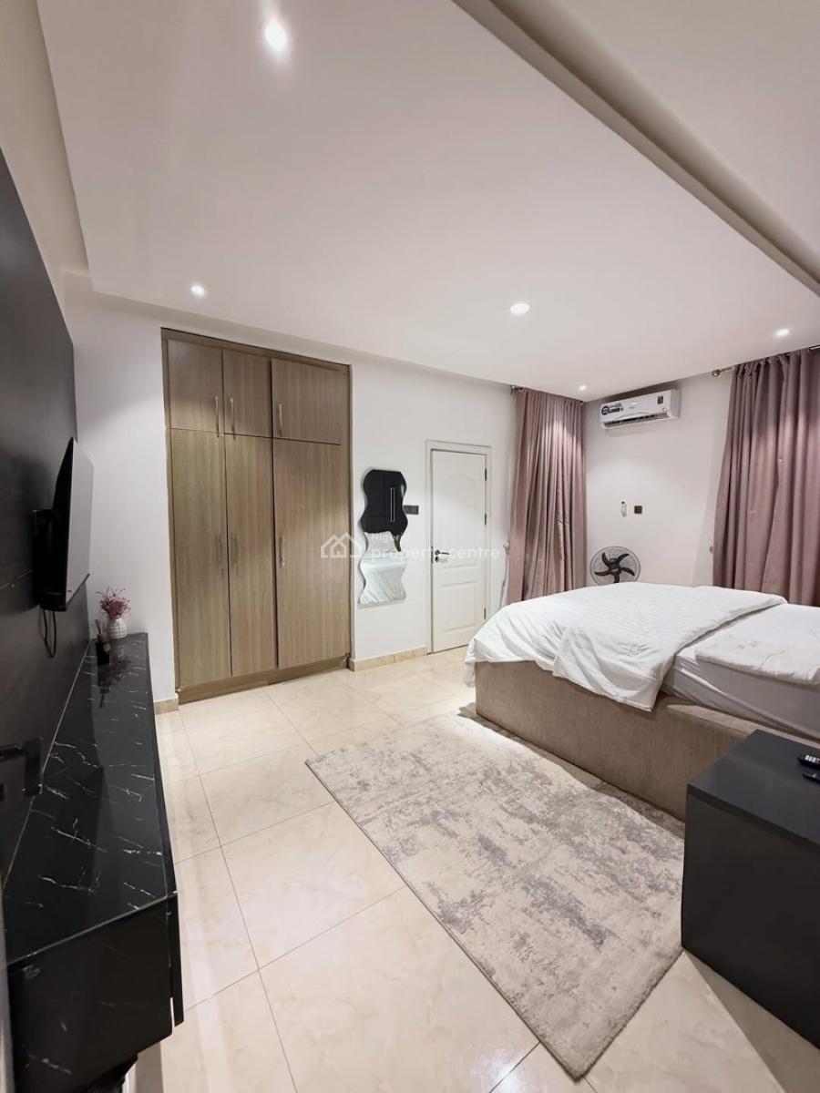 Nicely Furnished 3 Bedroom Spacious Apartment with Bq, Jahi, Abuja, Flat / Apartment for Rent