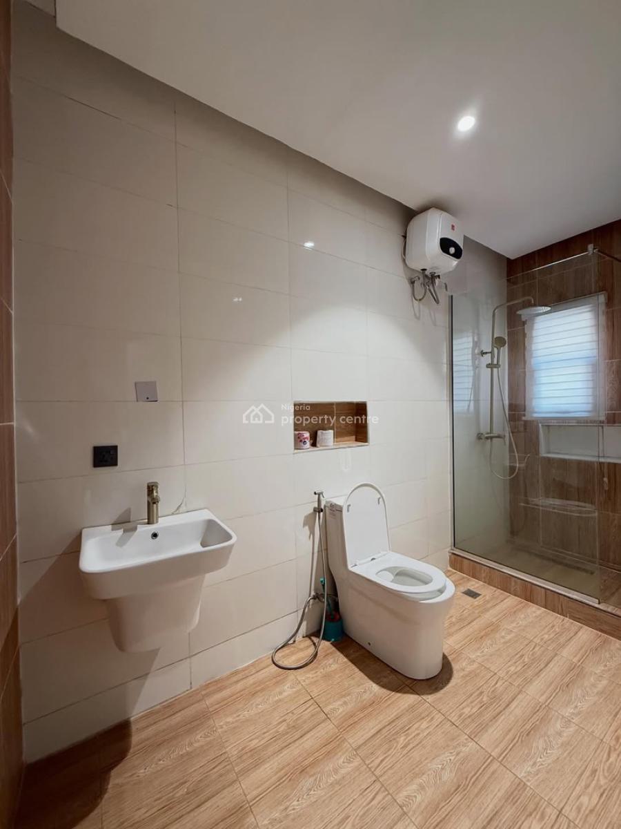 Nicely Furnished 3 Bedroom Spacious Apartment with Bq, Jahi, Abuja, Flat / Apartment for Rent