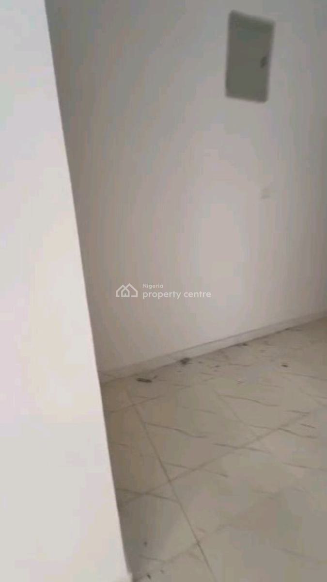 Luxury 2 Bedroom Apartment in a Serene Location (upstairs), Monastery Road Shoprite, Sangotedo, Ajah, Lagos, Flat / Apartment for Rent